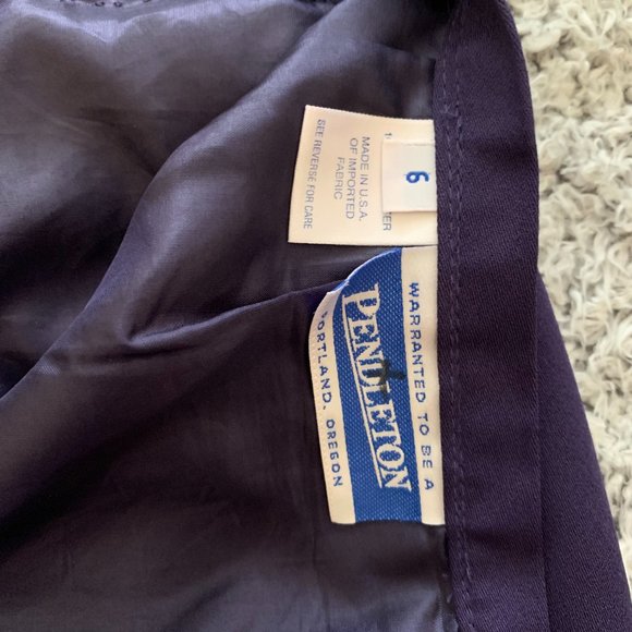 Cute Purple Pendleton Skirt. Size 6. Pendleton of Portland Oregon. Made in USA. - Picture 12 of 15